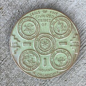 Frankoma Pottery Seals of Tribes of Indians in Oklahoma trivet Green Native West